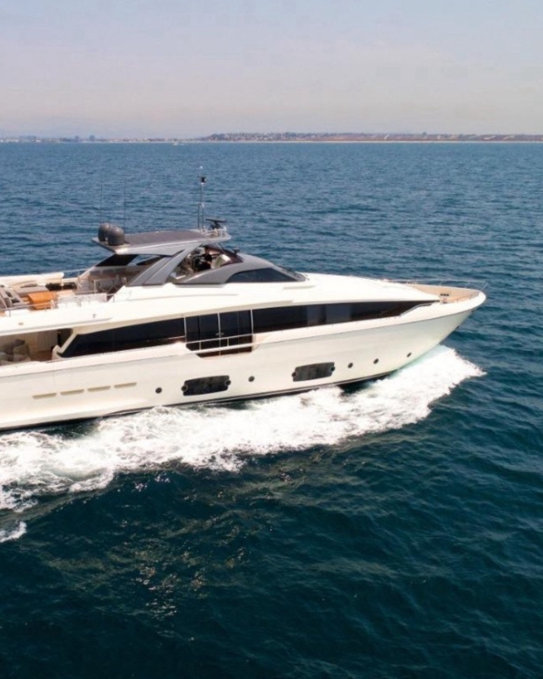 yate ferreti 45" yate ferreti 45"